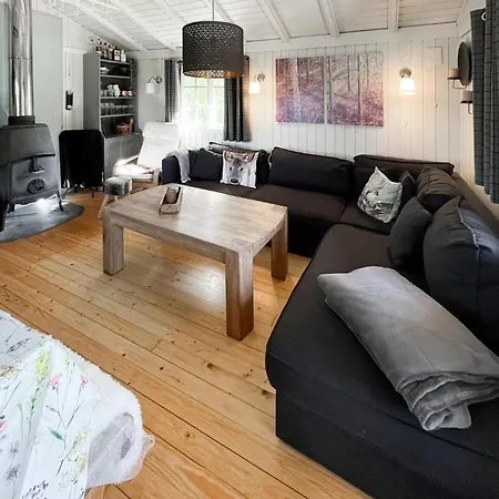 Feriehus Cozy In Vinje With Wifi